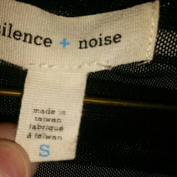 Striped romper - Picture 5 of 8